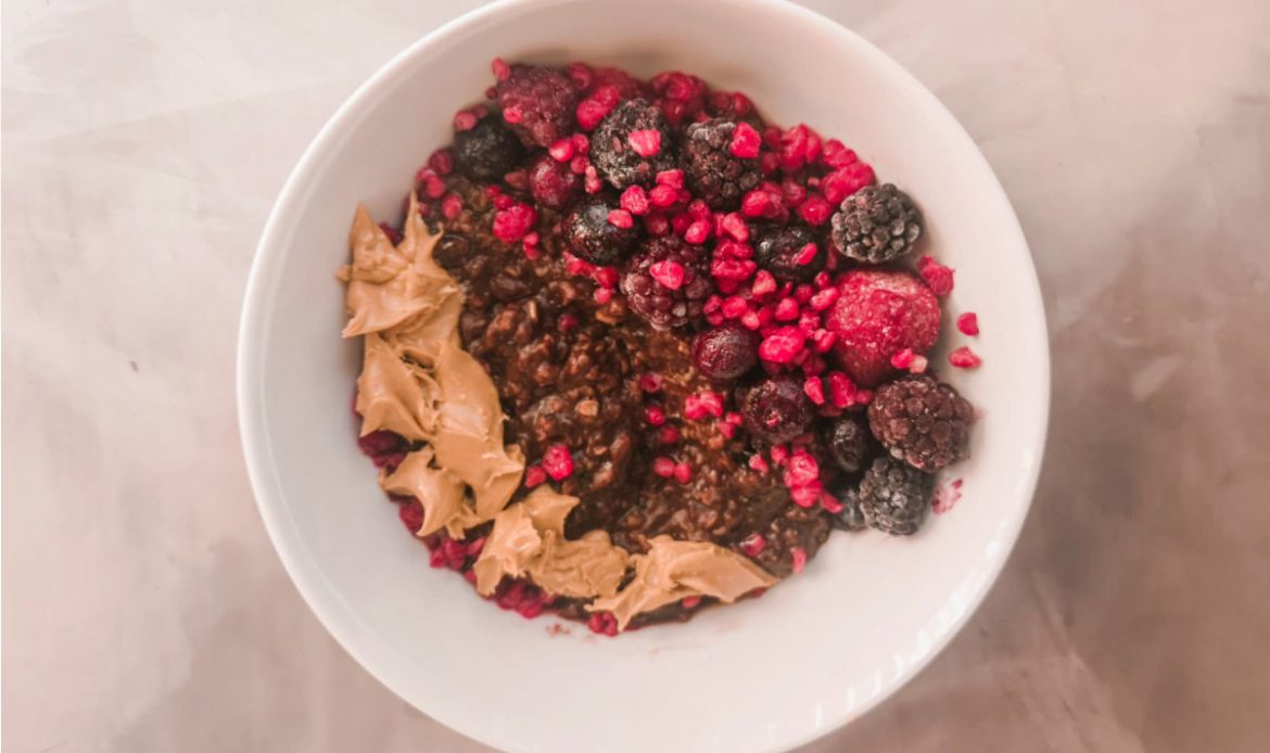 Oats Breakfast | Healthy Easy Chocolate Oatmeallate-breakfast